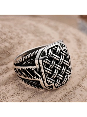 Pazarcan Gümüş Desenli Erkek Yüzük