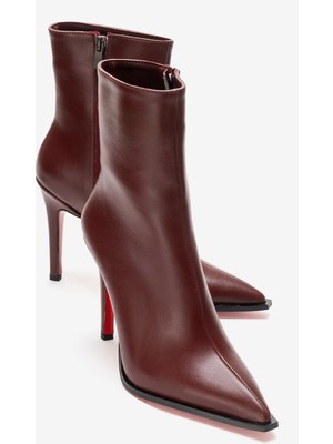 Ayakkabı Ateşi Kadın Tasarım Taban Bilek Boy Ince Topuklu Bot Yanni Bordo Cilt