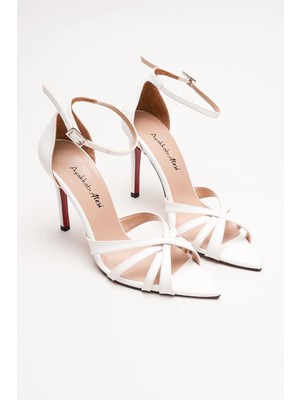 Ayakkabı Ateşi Kadın Özel Tasarım Ince Topuklu Ayakkabı Accosie Beyaz Cilt