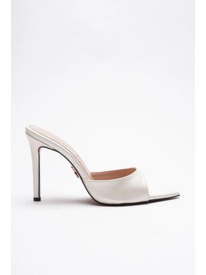 Ayakkabı Ateşi Kadın Sivri Burun Ince Topuklu Terlik Sona Sedef Cilt