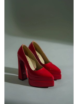 Ayakkabı Ateşi Kırmızı Rugan Çift Platform Özel Tasarım Kadın Ayakkabı Rigel