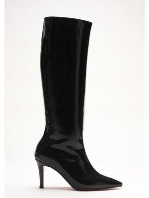 Ayakkabı Ateşi Kadın Sivri Burun Kısa Topuklu Çizme Zelda Siyah Rugan