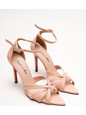 Ayakkabı Ateşi Kadın Özel Tasarım Ince Topuklu Ayakkabı Accosie Nude Cilt