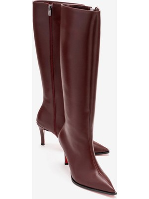 Ayakkabı Ateşi Kadın Bordo Cilt Sivri Burun Kısa Topuklu Diz Altı Çizme Togie
