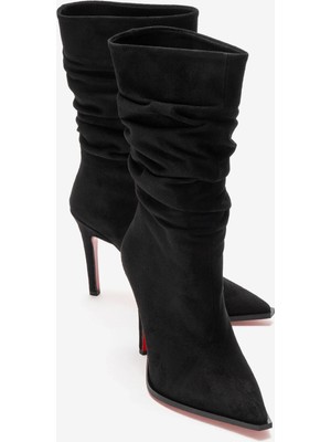 Ayakkabı Ateşi Büzgülü Kadın Bot Siyah Dana Süet Sivri Burun Ince Topuklu Körüklü Şık Çizme Stane