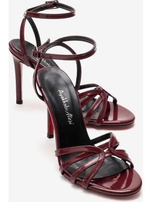 Ayakkabı Ateşi Kadın Bordo Rugan Açık Kafes Burun Tasarım Ince Topuklu Biyeli Ayakkabı Cage