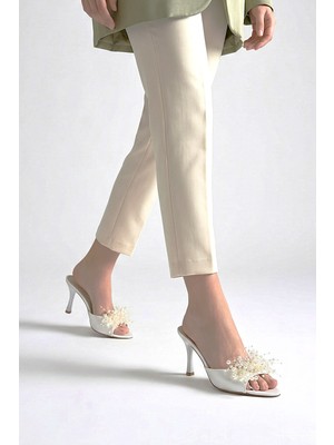 Gökhan Talay Almas Esnek Yumuşak Kaymaz Taban (8 Cm) Beyaz Cilt El Yapımı Boncuk Detaylı Kadın Topuklu Terlik