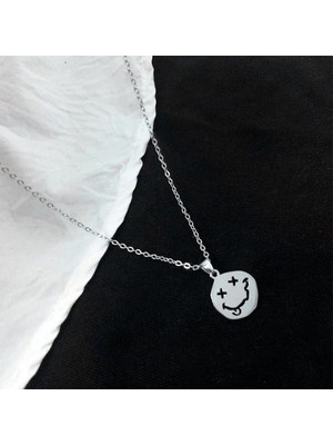 kuyumcudan Gülen Yüz Gümüş Kolye - V055