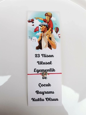 Minik Adımlar 10 Adet 23 Nisan Hediyesi Püsküllü Kitap Ayracı ve Ay Yıldız Bileklik Okul Hediye