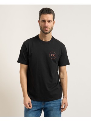 Calvin Klein Erkek Bisiklet Yaka Kısa Kol Pamuklu Önü Yazı Desenli Siyah T-Shirt LV04RF801G-UB1