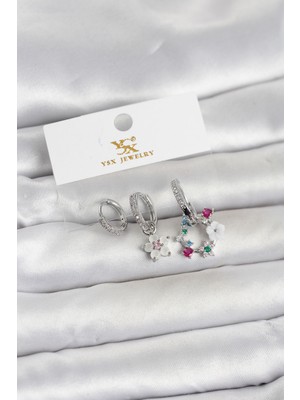 Pirinç Gümüş Renk Çiçek Model 3'lü Kadın Küpe - Lisinya