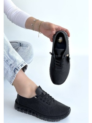 Erbilden Omma Siyah Deri Lazerli Bağcıklı Kadın Spor Ayakkabı