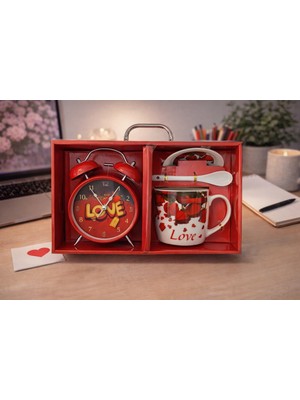 Eng Parti Dünyası Love Temalı Çalar Saat, Kupa ve Tabak Hediye Seti Eng-Kb-25-3