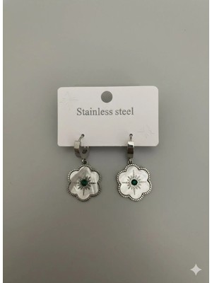 Bella Kadın Papatya Model Taşlı Paslanmaz Çelik Küpe