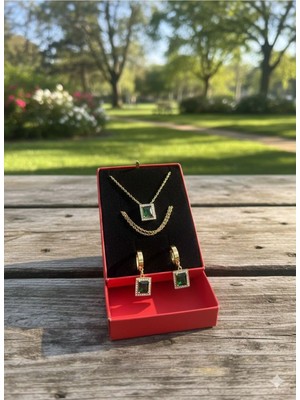 Bella Kadın Zümrüt Baget Taslı Kolye Küpe Sade Zincir 3 Lü Set Paslanmaz Çelik Kolye Küpe Set Takım