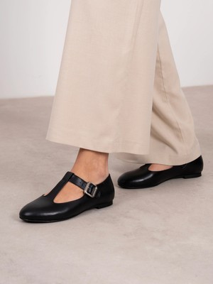 Ece'nin Butiği Felis Siyah Hakiki Deri Kadın Babet