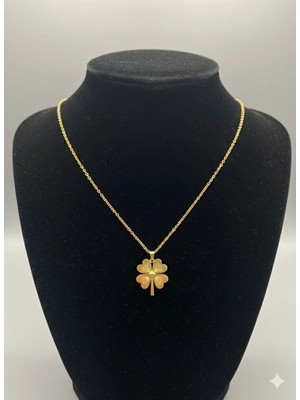 Bella Kadın Yonca Model Paslanmaz Çelik Kolye