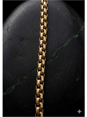 Bella Kadın Kalın Paslanmaz Çelik Şık Bileklik