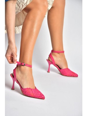 Fox Shoes Y752044206 Fuşya Dantelli Ince Topuklu Kadın Ayakkabı