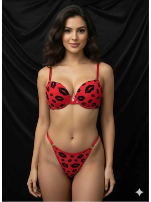 Bella Destekli Dolgulu Kabartmalı Öpücük Desenli Sütyen Takımı