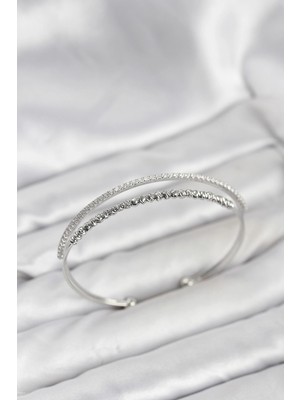 Sylar Dorika Model Pirinç Gümüş Renk Kadın Bileklik