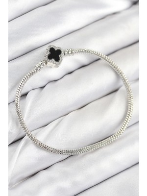 Sylar Pirinç Charm Zirkon Taşlı Yonca Model Gümüş Renk Kadın Bileklik