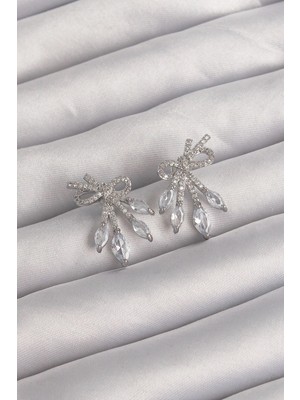 Sylar Pirinç Gümüş Renk Zirkon Taşlı Fiyonk Küpe