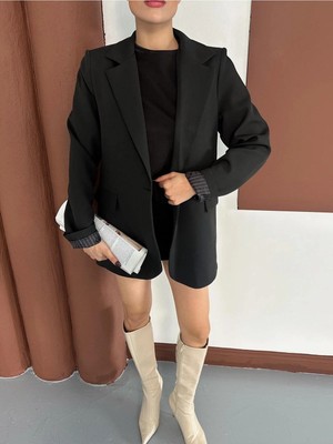 Vesantia Kadın Siyah Çizgili Astar Detaylı Blazer Ceket