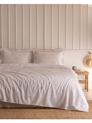 Madame Coco Saphir Family Size %100 Pamuk Ranforce Nakışlı Çarşaflı Nevresim Takımı - Beyaz