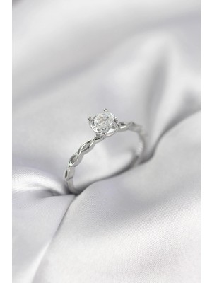 Sylar Gümüş Renk Sarmal Zincir Model Tek Taş Model Zirkon Taşlı Kadın Yüzük