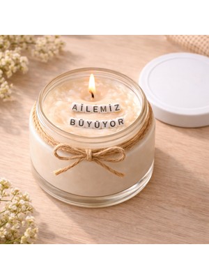 Verda Desing Ailemiz Büyüyor Notlu Kokulu Kavanoz Mum - Özel Notlu Hediyelik Cam Mum