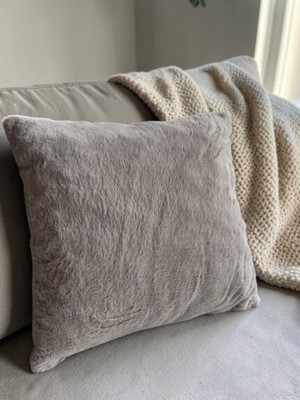 FRAMGAN Lüks Peluş Kürk Kırlent - Dolgulu Modern Yumuşak Dokulu Premium Dekoratif Salon Yastığı