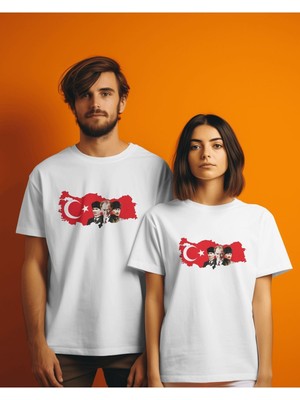 Hediyenza Atatürk ve Türk Bayrağı Türkiye Haritası Tasarımlı Çift T-Shirt