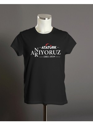 Hediyenza Anıyoruz - Arıyoruz 10 Kasım Atatürk Baskılı Unisex Yetişkin ve Çocuk Kısa Kollu T-Shirt