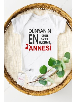 Hediyenza Dünyanın Ennn Annesi Baskılı Yarım Kollu Bebek Body & Zıbın