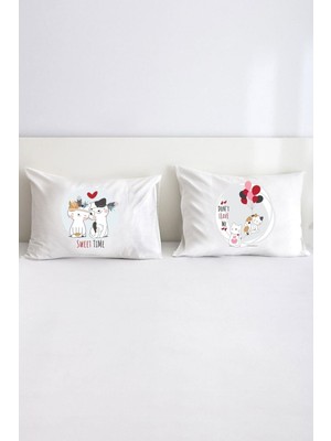 Hediyenza Sevimli Kediler Çift Kişilik Dekoratif Yastık Kılıfı 50X70 cm - Beyaz