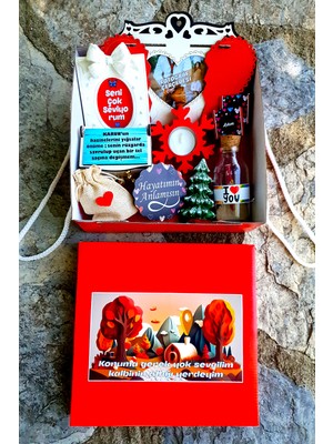 Hediye Kombini Konum Temalı Kare Model Kırmızı Hediye Kutusu Hediye Seti Romantik Sevgiliye Doğum Günü Yıldönümü Hediyesi