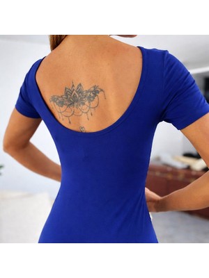 Çamaşır Kenti Kadın Kısa Kollu Sırt Dekolteli Yırtmaç Detaylı Viskon Elbise