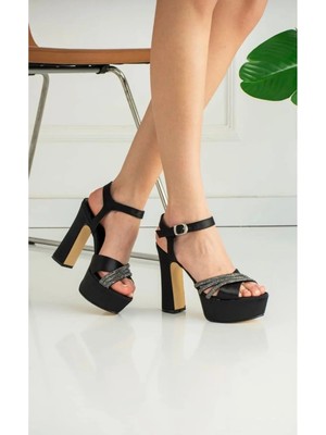 Felisya Butik Siyah Saten Taşlı Kadın Abiye Ayakkabı