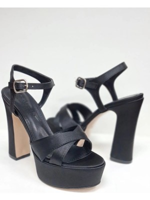 Felisya Butik Koşma Garantili 13 cm Platform Topuklu Saten Düğün & Nişan Ayakkabısı