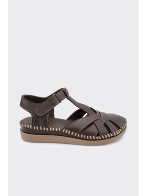 Derinet Hakiki Deri Ayarlanabilir Cırtlı Kadın Sandalet