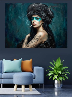 Tablomega Tüylü Şapkalı ve Dövmeli Kadın Dekoratif Kanvas - Mdf Ahşap Tablo