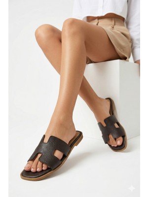 Nmoda Kadın Minimal H Bantlı Terlik Günlük Kullanıma Uygun Rahat Taban Şık Yazlık Düz Taban Terlik Modeli