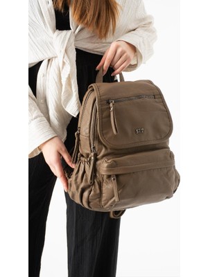 Baginn Y.s.deri Kadın Sırt Çantası Günlük Kullanıma Uygun Çok Cepli Yıkama Suni Deri 30*25 cm Vegan Çanta