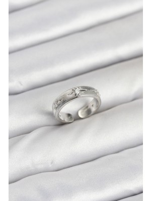 Hayat Store Pirinç Gümüş Renk Zirkon Taşlı Kutup Yıldızı Model Kadın Yüzük - Lisinya