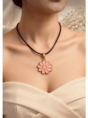 Meneva Aksesuar Retro Esintili Pembe Papatya Kolye