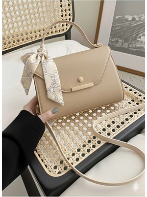 Rivina Lumia Küçük Boy Suni Deri Kapaklı Fular Detaylı Omuz & El Çantası