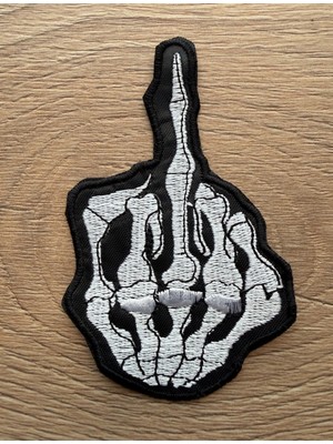 Metal Giyim Parmak Işareti Ufak Boy Patch