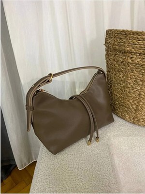 Rivina Zayle Kadın Mini Boy Bağ Detaylı Uzun Çapraz Askılı El & Omuz Çantası