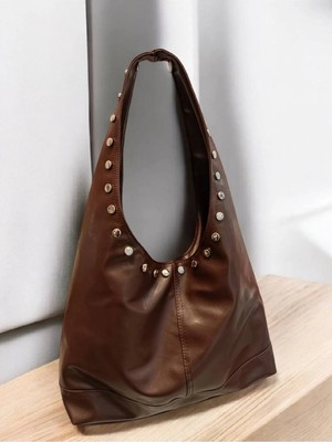 Rivina Kadın Büyük Boy Omuz Çantası - Deri Görünümlü Zımba Detaylı